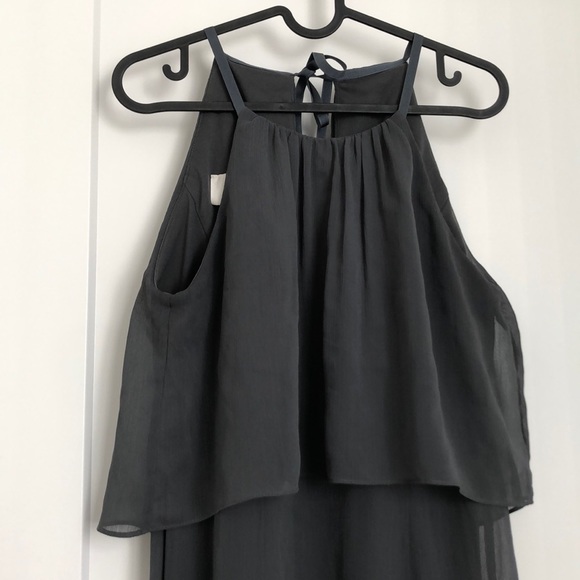 Graphite Flounced Crinkle David’s Bridal - Picture 3 of 4